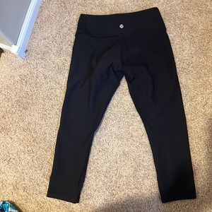 Reversible Lululemon cropped leggings